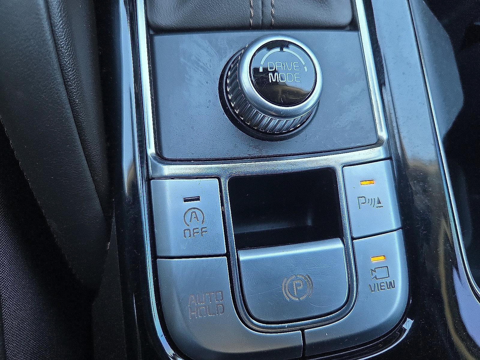 Used 2020 Kia Telluride SX w/ Towing Package FWD image 21