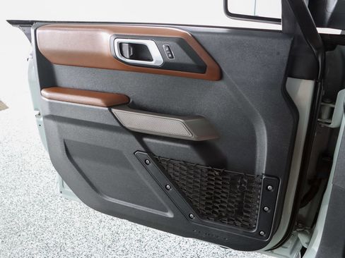 Used 2023 Ford Bronco Outer Banks image 24