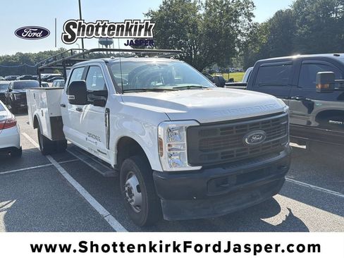 Used 2024 Ford F350 XL AWD/4WD image 1