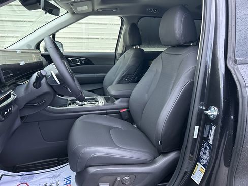 New 2026 Kia Carnival SX Prestige image 11