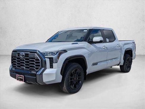 New 2025 Toyota Tundra Platinum image 5