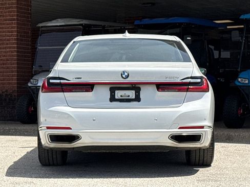 Used 2022 BMW 750Li xDrive AWD/4WD image 7