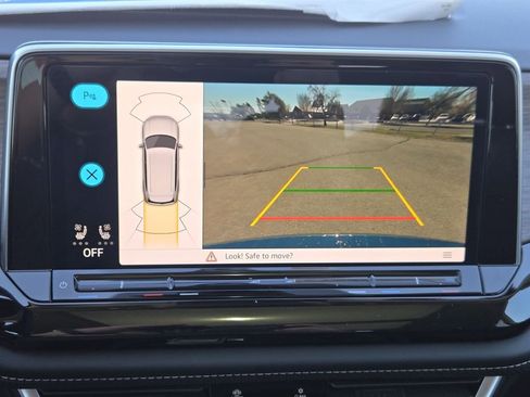 New 2026 Volkswagen Atlas SEL AWD/4WD image 15