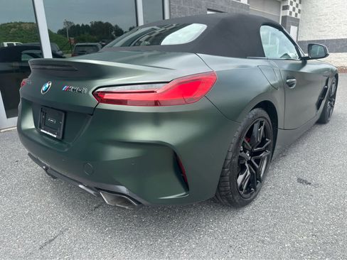 Used 2025 BMW Z4 M40i w/ Edition RWD image 7