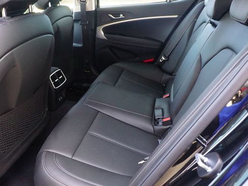 New 2026 Genesis G70 2.5T AWD/4WD image 18