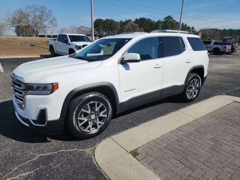 Used 2023 GMC Acadia SLT w/ Technology Package image 3