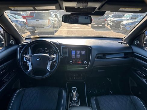 Used 2021 Mitsubishi Outlander GT image 13