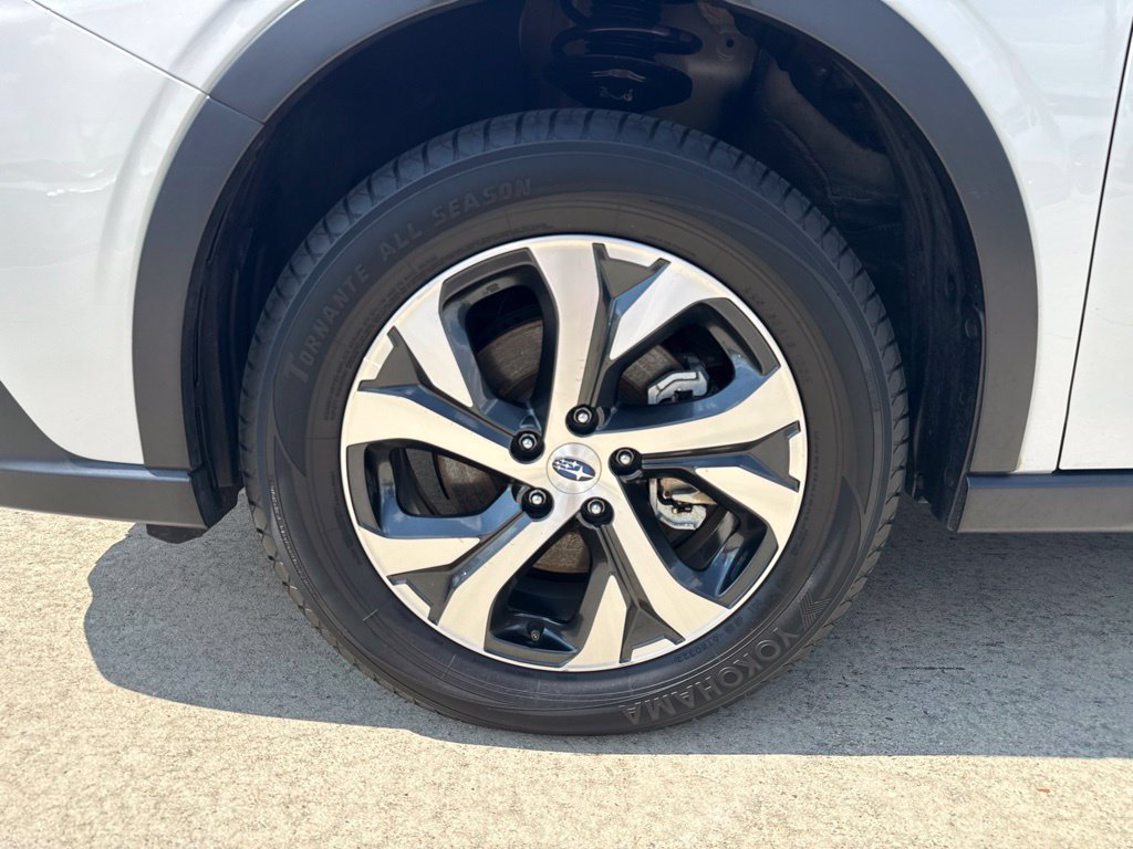 Used 2022 Subaru Outback Touring AWD/4WD image 9