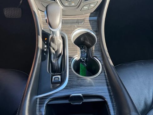 Used 2018 Buick Envision Essence AWD/4WD image 29