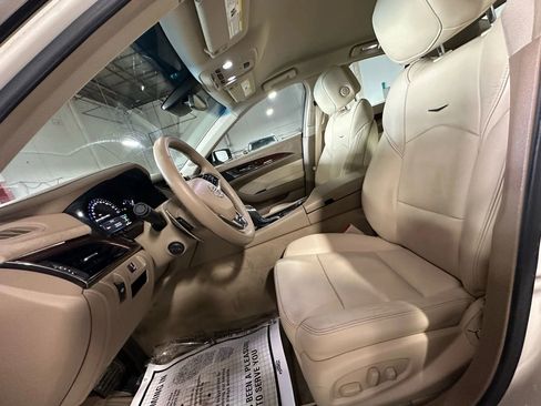 Used 2014 Cadillac CTS Luxury image 9