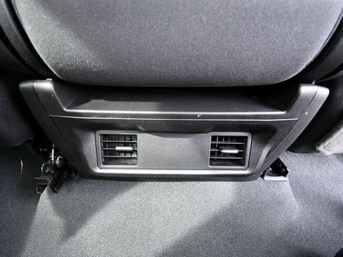 Used 2022 Chevrolet Silverado 1500 Custom image 34