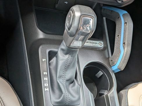 Used 2023 Ford Bronco Wildtrak AWD/4WD image 25