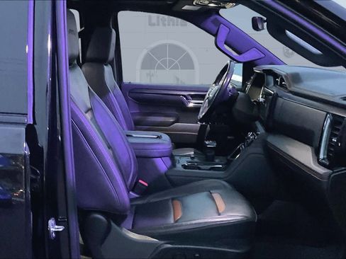 Used 2022 GMC Sierra 1500 AT4 w/ AT4 Premium Package image 14