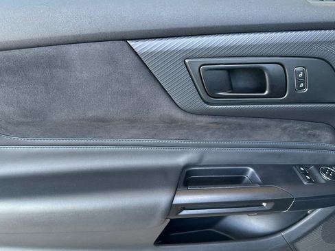 Used 2025 Ford Mustang Dark Horse image 11