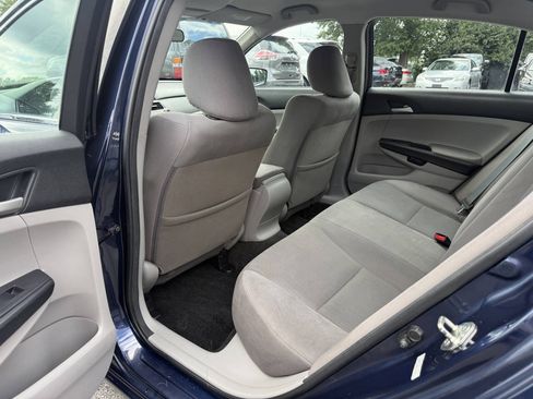 Used 2012 Honda Accord LX image 10