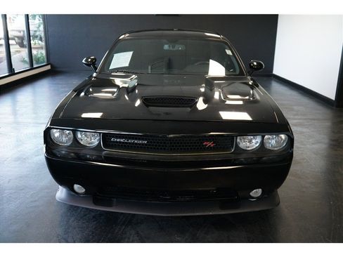 Used 2013 Dodge Challenger R/T w/ R/T Redline Group RWD image 2