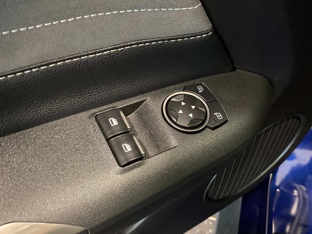 Used 2019 Ford Mustang Shelby GT350 w/ Technology Package RWD image 12