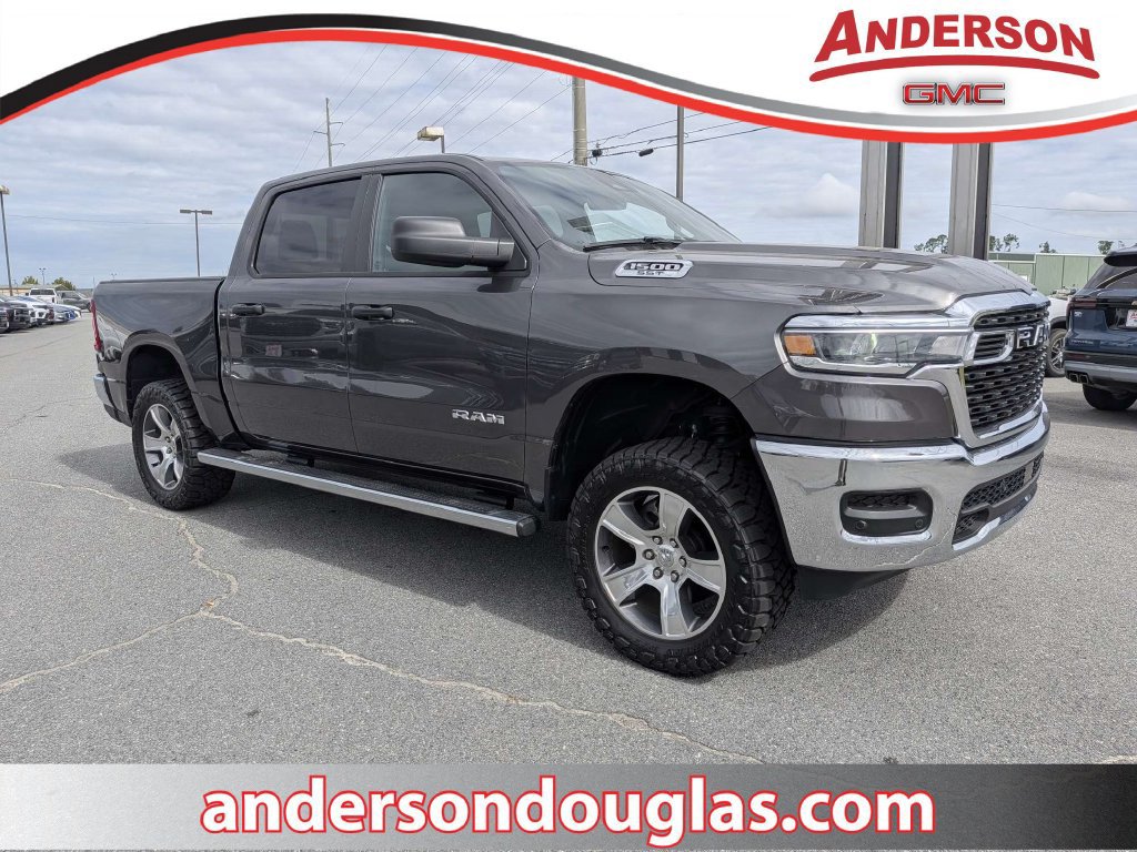 Used 2025 RAM 1500 Tradesman AWD/4WD image 1