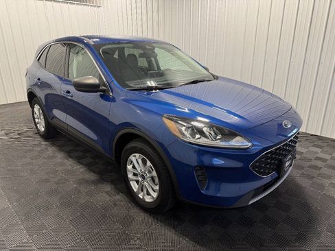 Used 2022 Ford Escape SE w/ Convenience Package AWD/4WD image 2