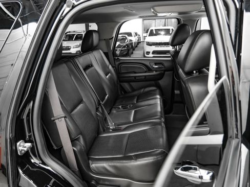 Used 2013 GMC Yukon Denali image 35