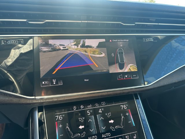 Used 2020 Audi Q8 Premium Plus w/ Premium Plus Package AWD/4WD image 15