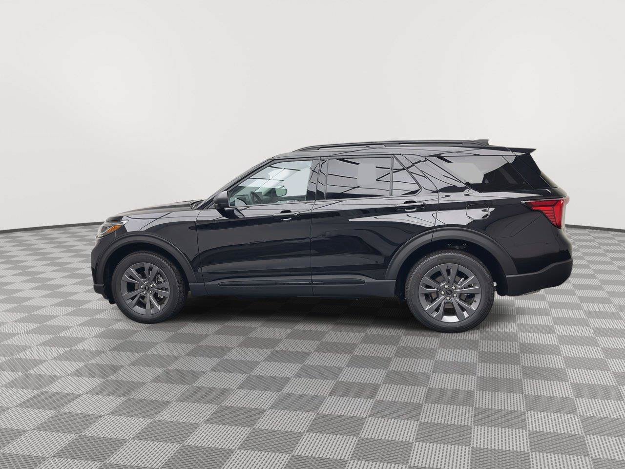Used 2026 Ford Explorer Active w/ Active Comfort Package AWD/4WD image 39