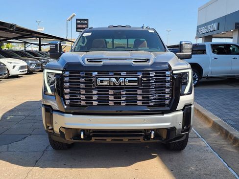 New 2026 GMC Sierra 2500 Denali Ultimate w/ Max Trailering Package AWD/4WD image 8