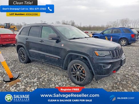 Used 2017 Jeep Grand Cherokee Trailhawk w/ Trailhawk Luxury Group image 5