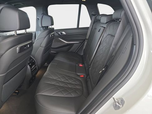 New 2026 BMW X5 sDrive40i w/ Climate Comfort Package RWD image 9
