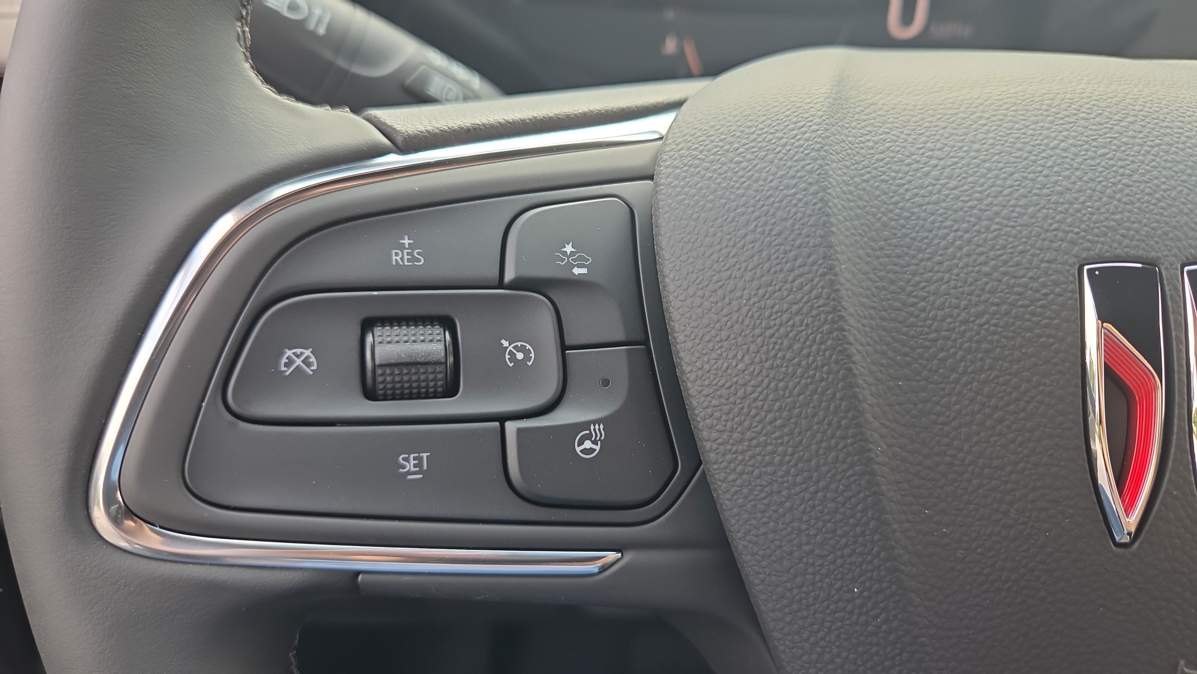 New 2026 Buick Envista Avenir FWD image 23