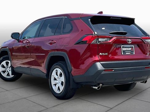Used 2025 Toyota RAV4 LE AWD/4WD image 12