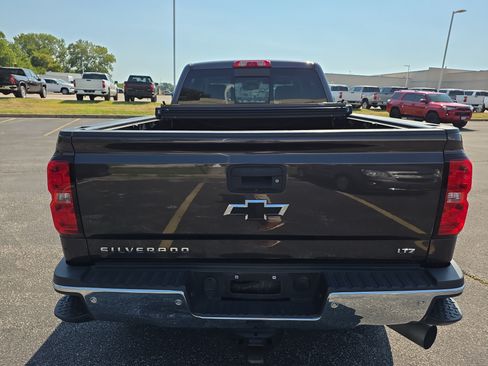 Used 2015 Chevrolet Silverado 2500 LTZ w/ Duramax Plus Package AWD/4WD image 5