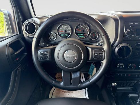 Used 2017 Jeep Wrangler Unlimited Sport w/ Quick Order Package 24S AWD/4WD image 28