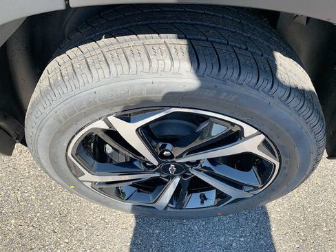 Certified 2023 Chevrolet TrailBlazer RS w/ Convenience Package AWD/4WD image 30
