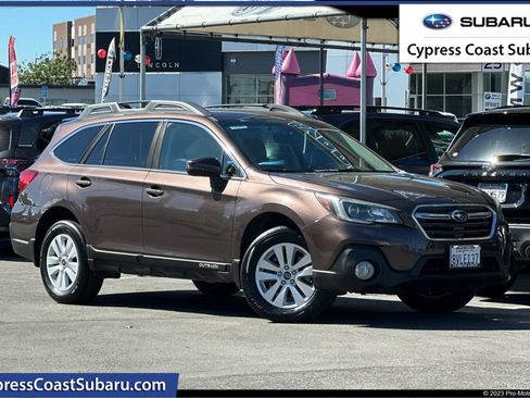 Used 2019 Subaru Outback 2.5i Premium AWD/4WD image 1