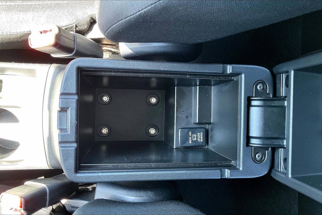 Used 2025 Mitsubishi Outlander Sport ES AWD/4WD image 16