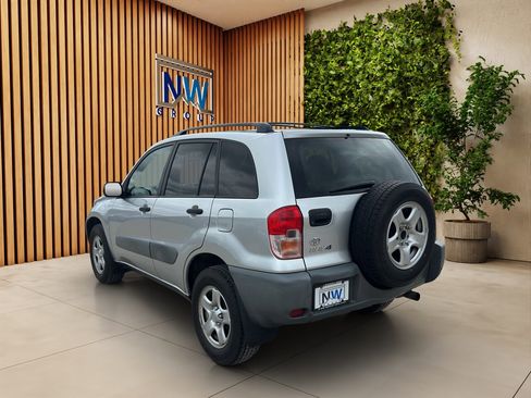 Used 2001 Toyota RAV4 2WD image 8