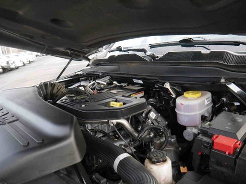 Certified 2025 RAM 3500 Big Horn image 13