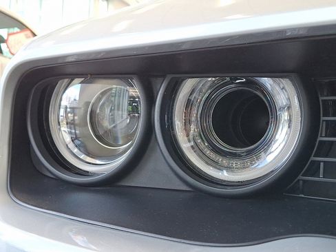 Used 2020 Dodge Challenger SRT Hellcat image 8