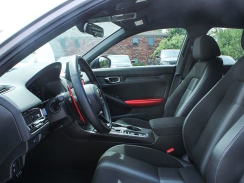 Used 2024 Honda Civic Sport image 12