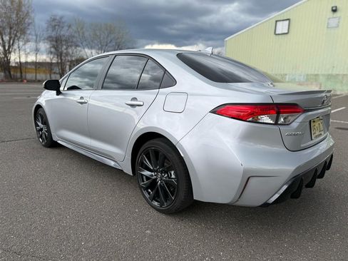 Used 2024 Toyota Corolla SE FWD image 4