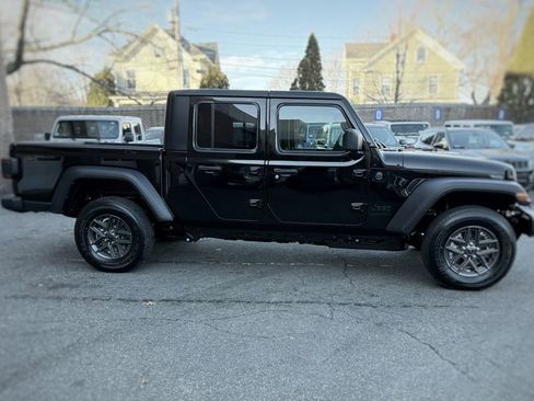 New 2026 Jeep Gladiator Sport image 4