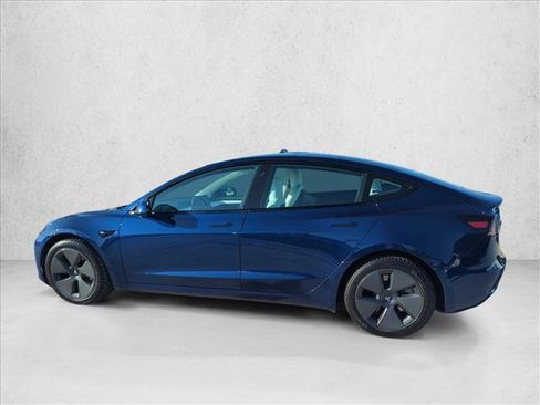Used 2022 Tesla Model 3 Long Range AWD/4WD image 6