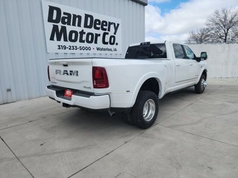 New 2026 RAM 3500 Limited AWD/4WD image 11