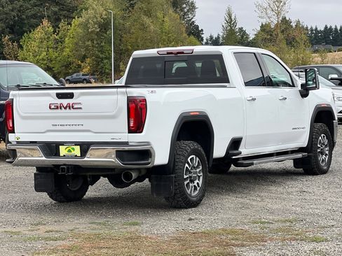 Used 2022 GMC Sierra 3500 SLT image 4