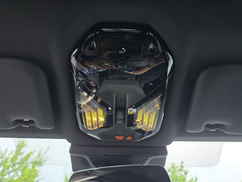 Used 2025 BMW X3 xDrive30i image 28