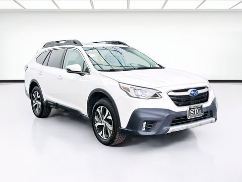 Used 2022 Subaru Outback Limited AWD/4WD image 3