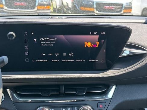 New 2026 Buick Envista Sport Touring FWD image 18