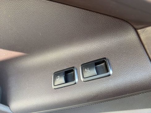 Used 2018 Mercedes-Benz GLS 450 4MATIC image 21