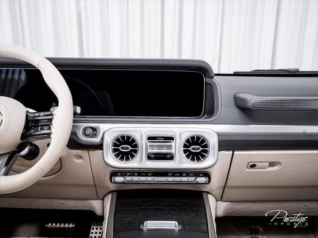 Used 2027 Mercedes-Benz G 63 AMG 4MATIC image 35